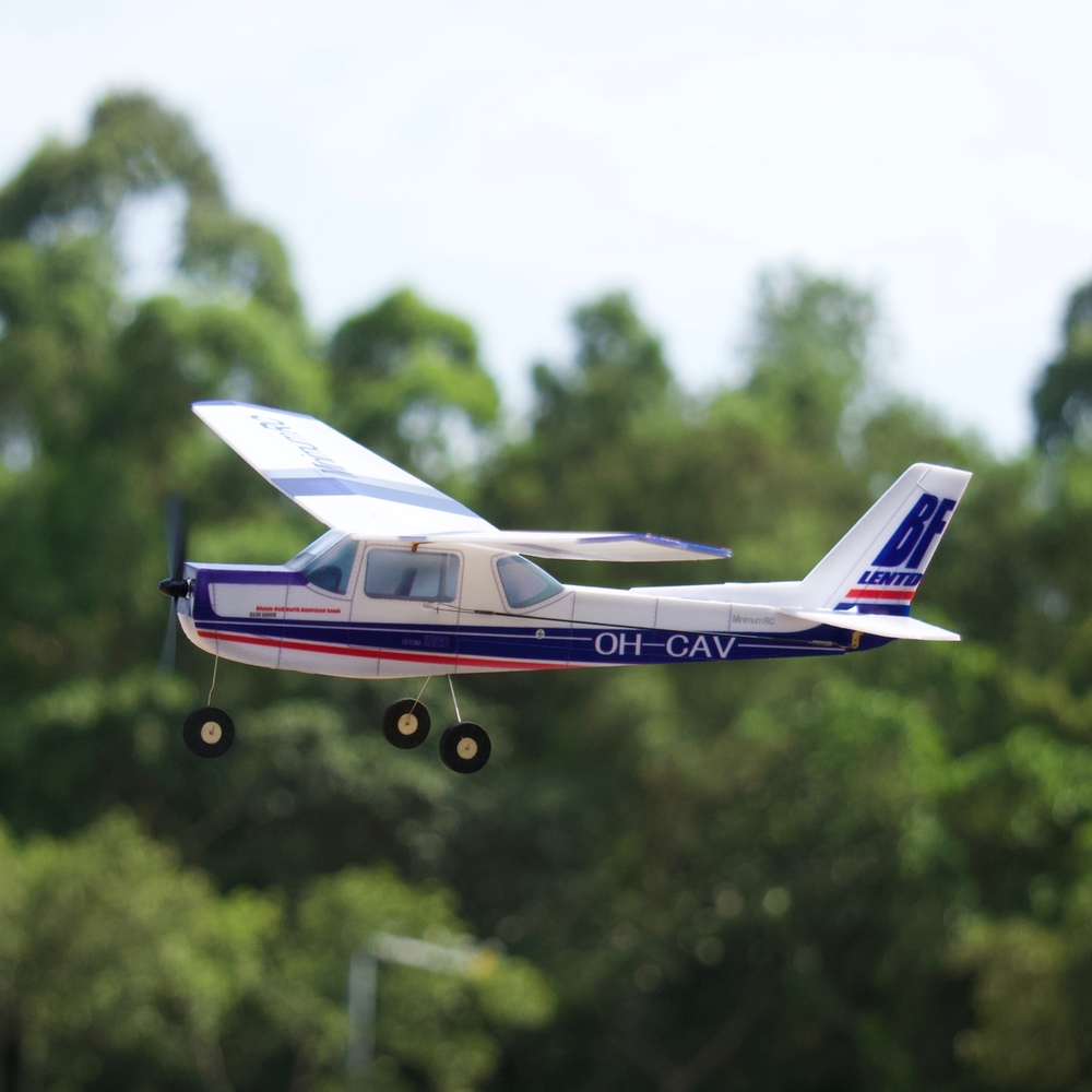 Model Kit Helicopter - Minimumrc ชุดเครื่องบิน Cessna152สีฟ้า360มม. wingspan 3ช่องเทรนเนอร์เครื่องบิน RC