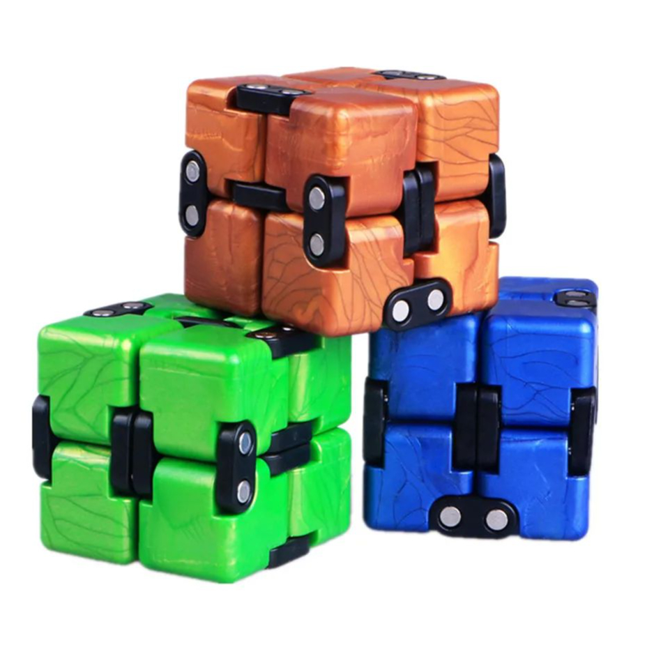 Model Kit Infinite Dimension - QiYi 2x2 Crazy Cube 2x2x2 Endless