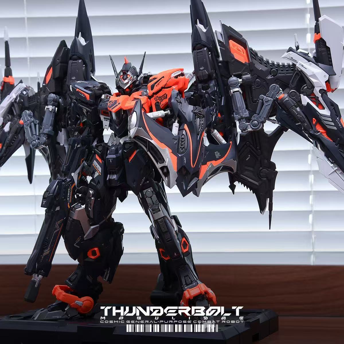 THUNDERBOLT MOBULIDAE 1/100 ขอ - Model Kit Infinite Dimension บทวิจารณ์และราคา